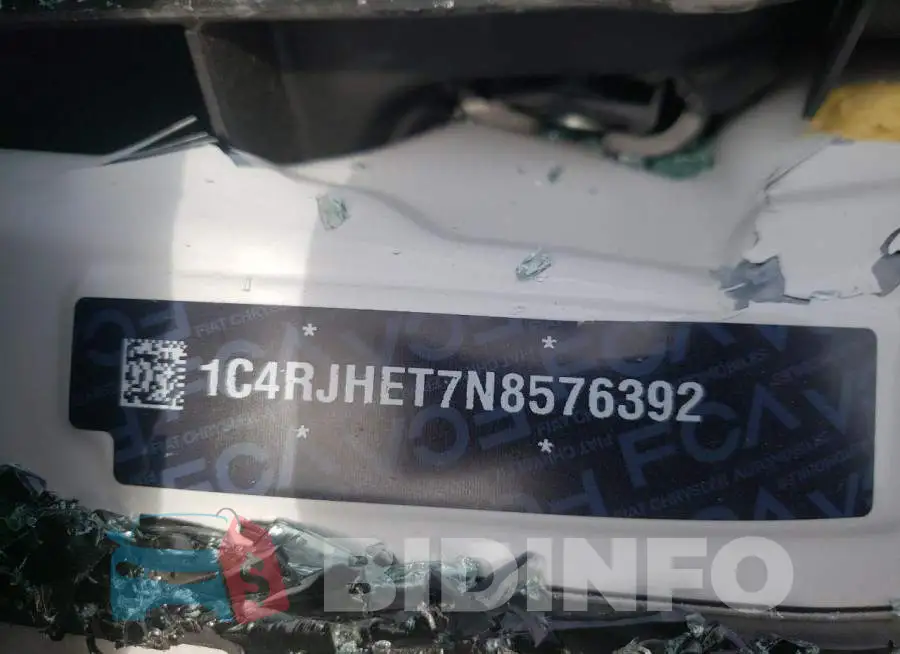 1C4RJHET7N8576392 Photo# 13