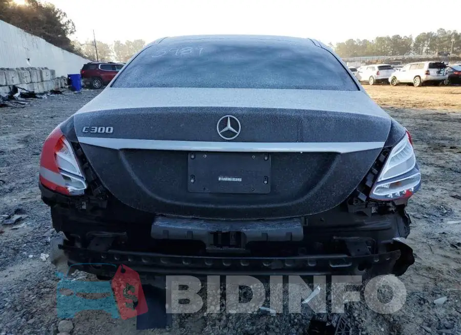 55SWF4JB4GU175989 Photo# 6