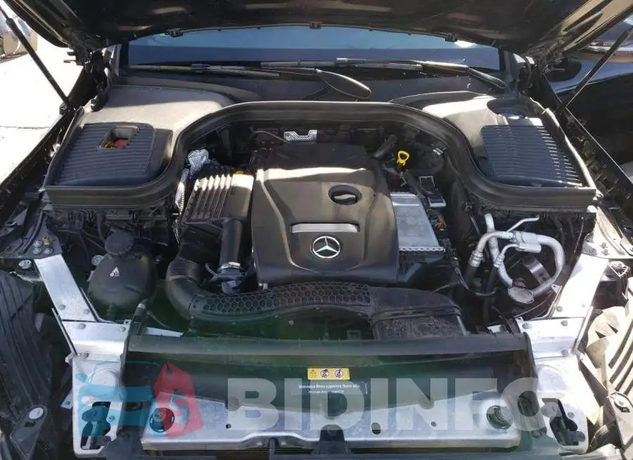 WDC0G4JB7KV183240 Photo# 11