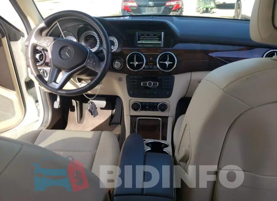 WDCGG5HB9FG352954 Photo# 8