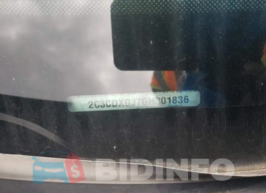 2C3CDXGJ7GH301836 Photo# 12