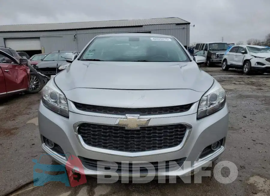 1G11E5SLXEF144064 Photo# 5