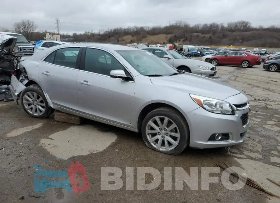 1G11E5SLXEF144064 Photo# 4