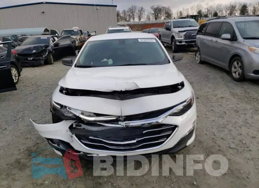 1G1ZB5ST2KF205267 Photo# 5