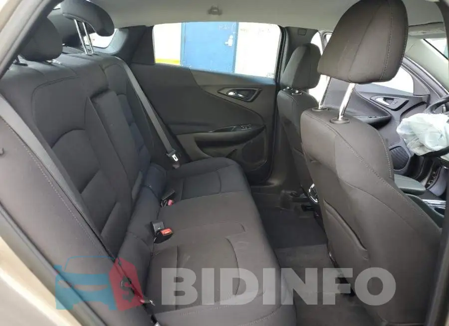 1G1ZD5ST2NF194995 Photo# 10