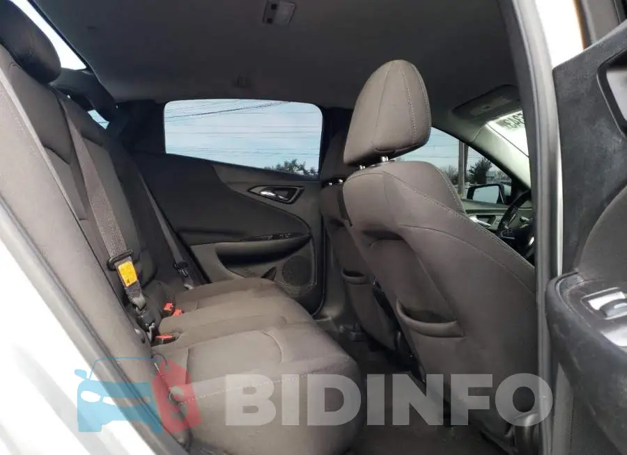 1G1ZD5ST3JF187466 Photo# 10