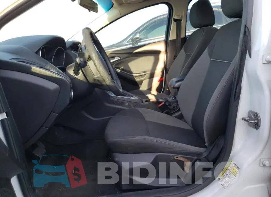 1FADP3F22EL318043 Photo# 7