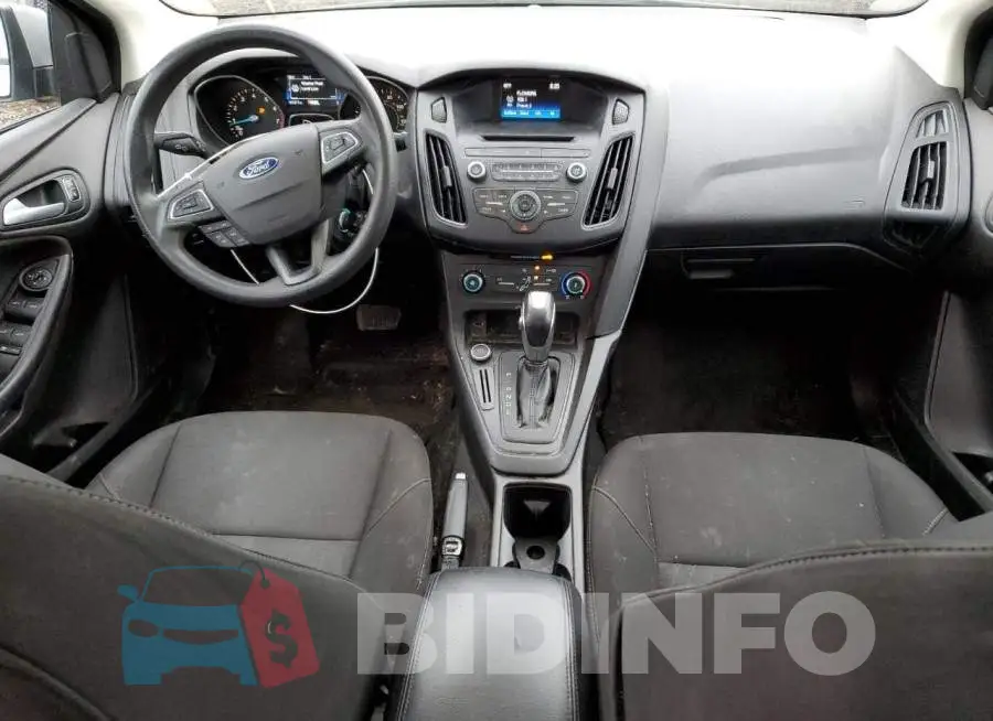 1FADP3F23GL243260 Photo# 8