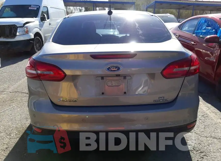 1FADP3F28GL384034 Photo# 6