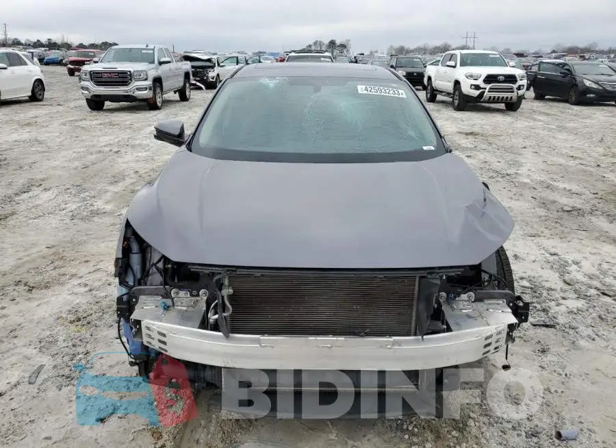 19XFC1F32HE031570 Photo# 5
