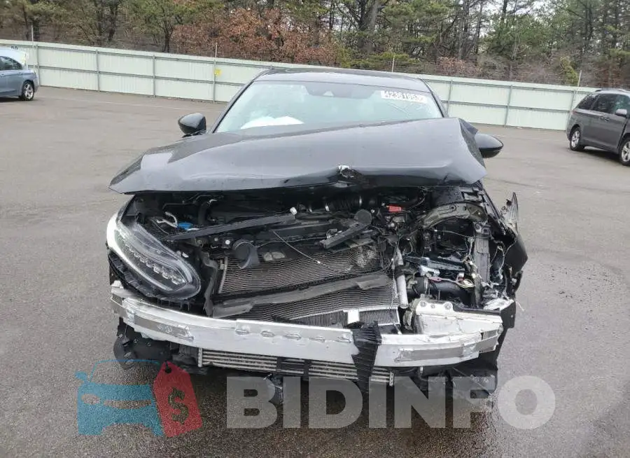 1HGCV2F94KA026955 Photo# 5
