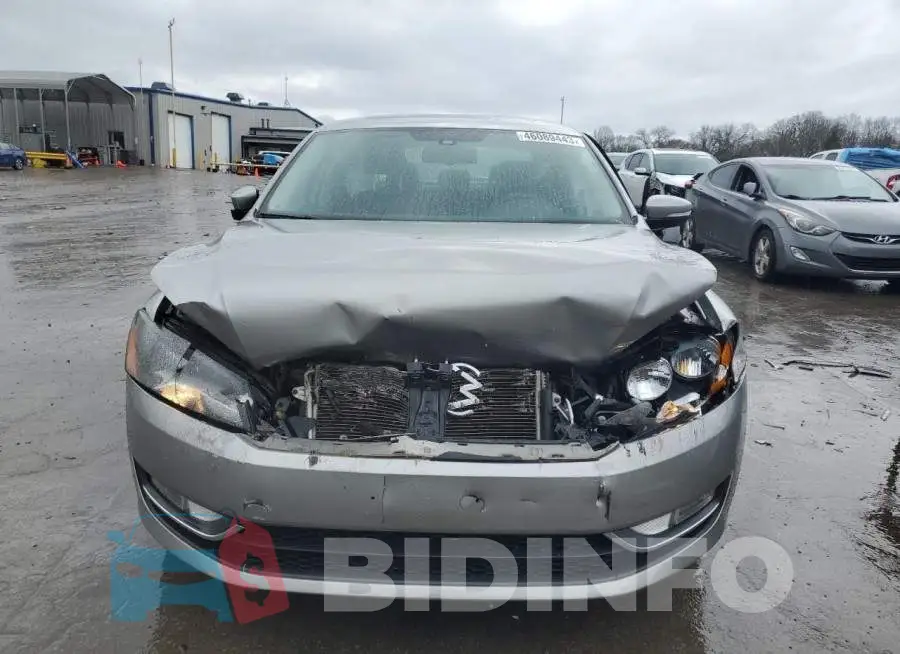 1VWCN7A31EC017165 Photo# 5