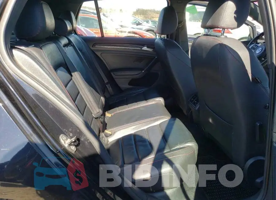 3VW4T7AUXFM045842 Photo# 10