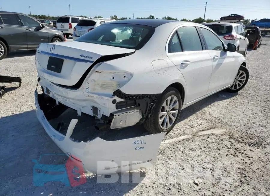 WDDZF4KB6HA268607 Photo# 3