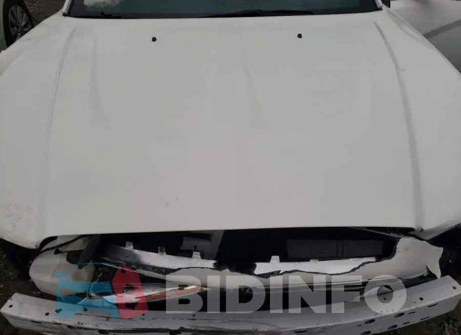 2C3CDXBG3EH260808 Photo# 11