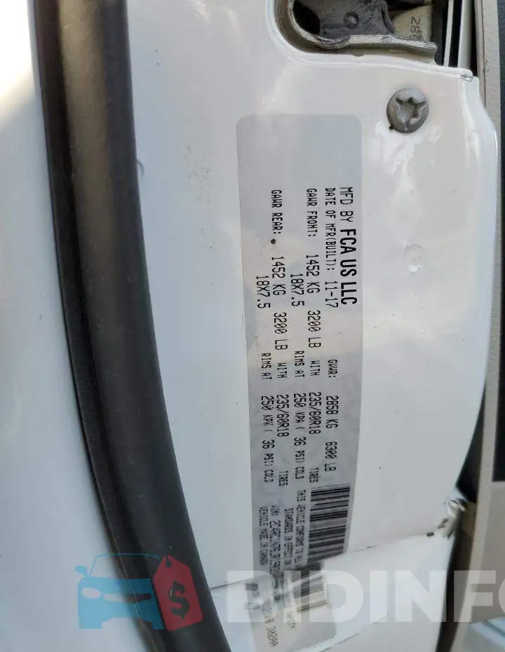 2C4RC1N76JR158313 Photo# 14