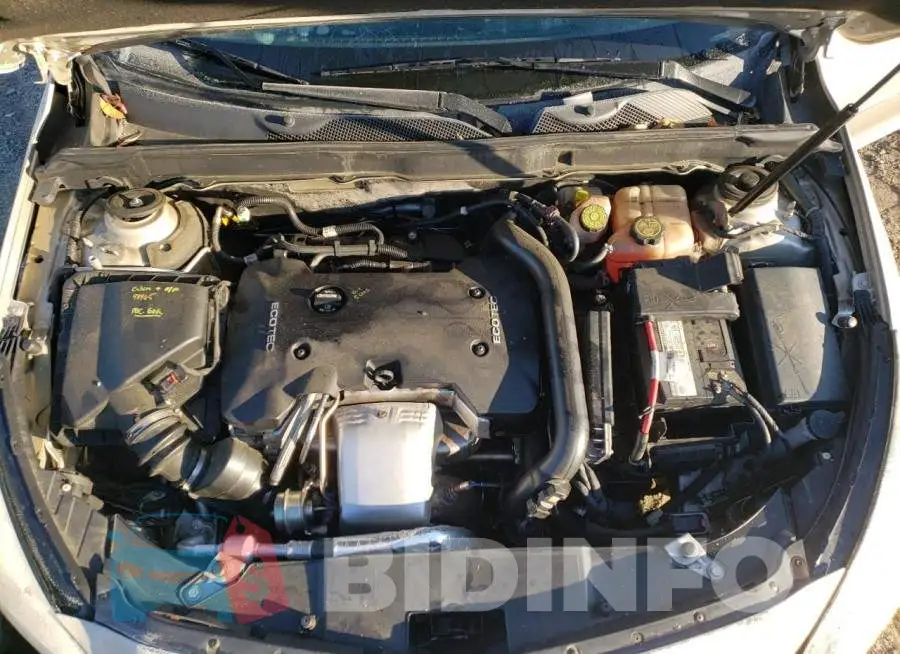1G11E5SX5FF329661 Photo# 11