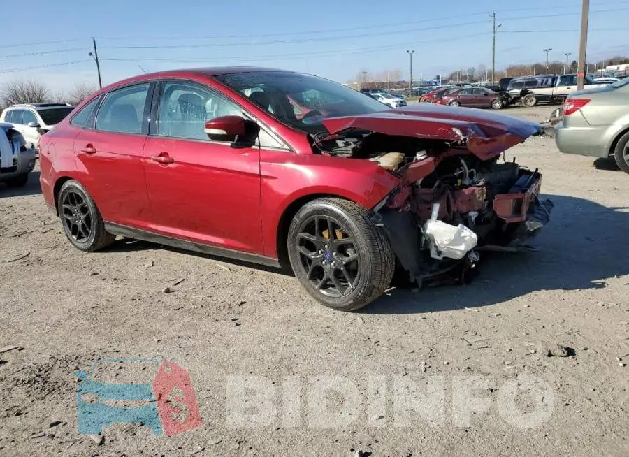 1FADP3F21GL267105 Photo# 4