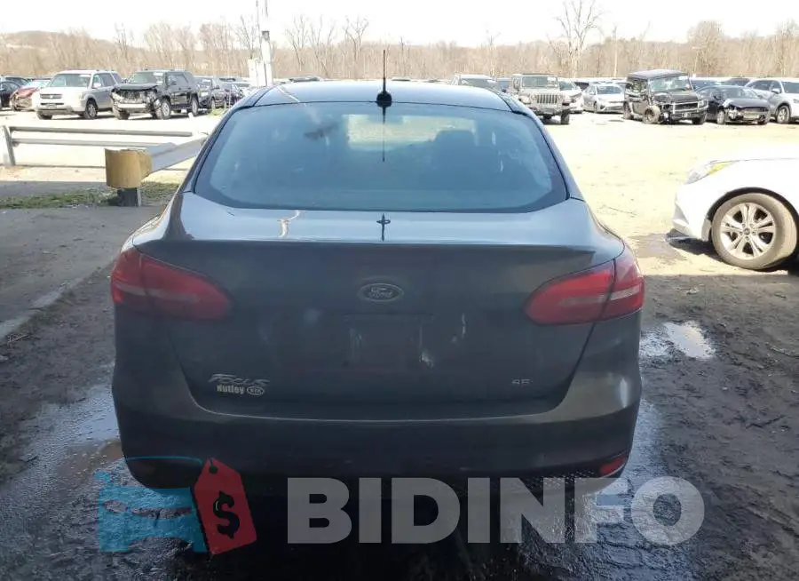 1FADP3F25JL237743 Photo# 6