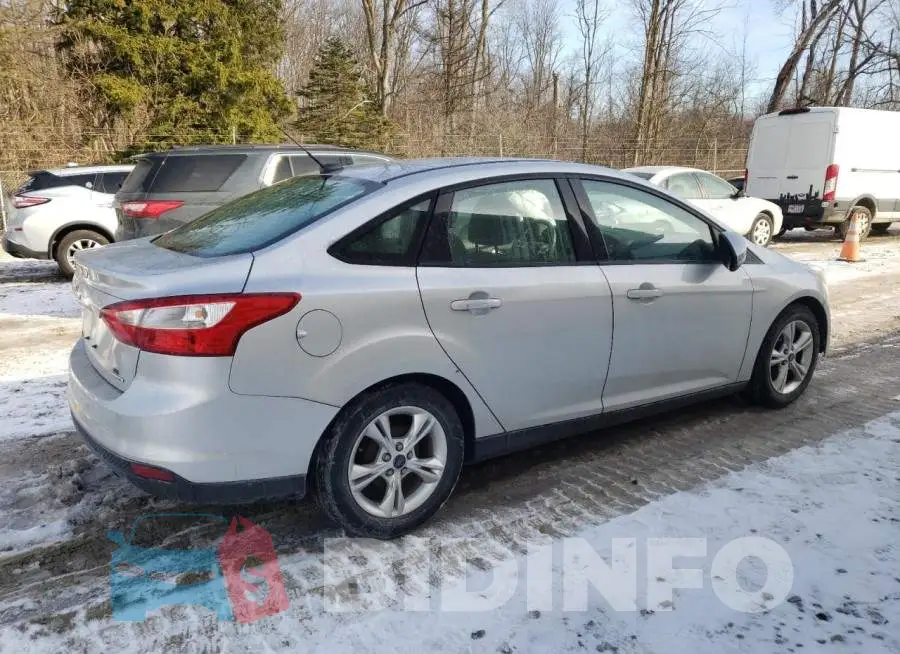 1FADP3F27EL310326 Photo# 3