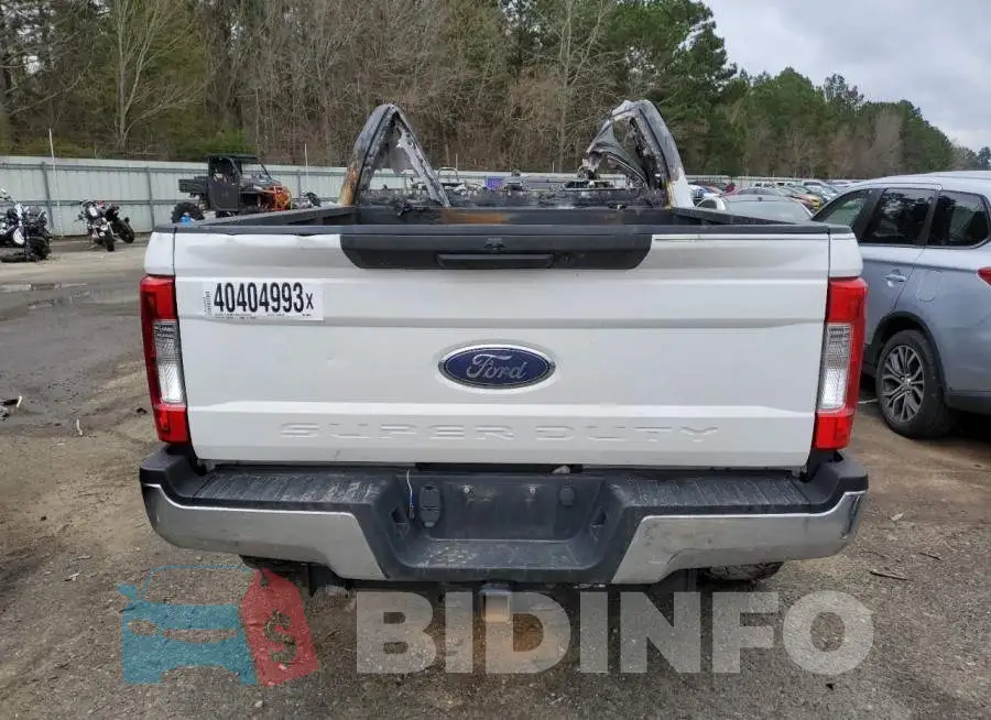 1FT7W2BT6JEC86974 Photo# 6