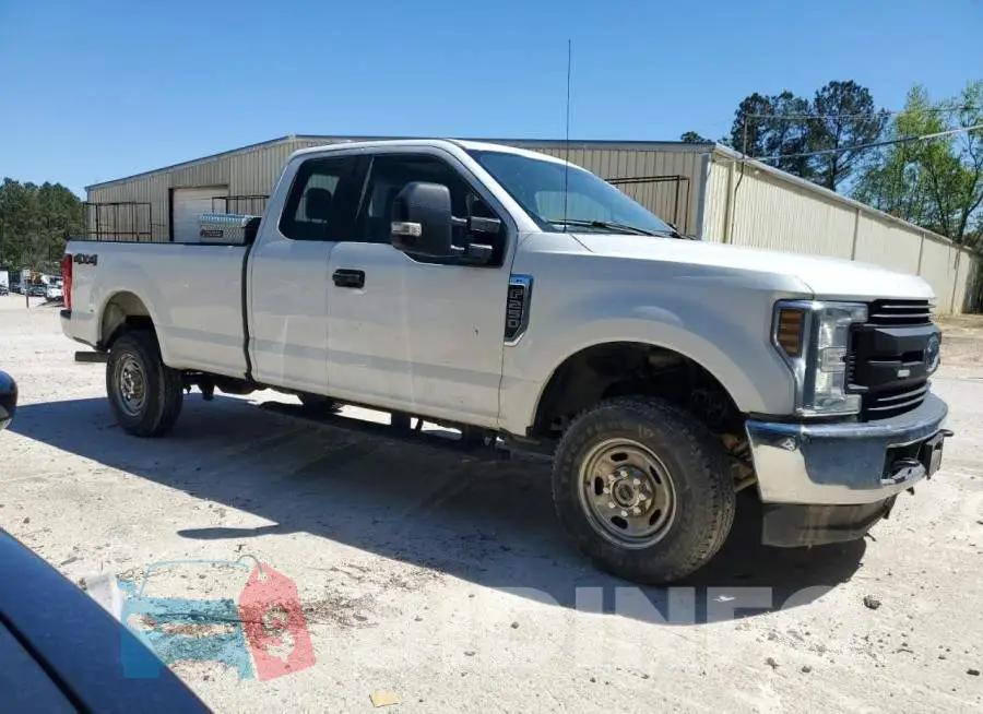 1FT7X2B61JEC66185 Photo# 4