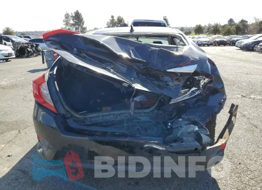 19XFC2F77HE210146 Photo# 6