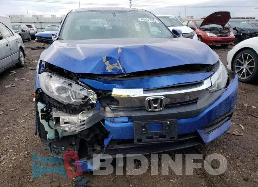19XFC2F7XHE029445 Photo# 5