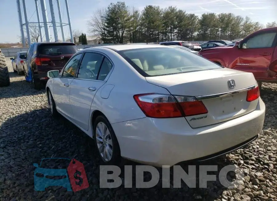1HGCR2F73FA256933 Photo# 2