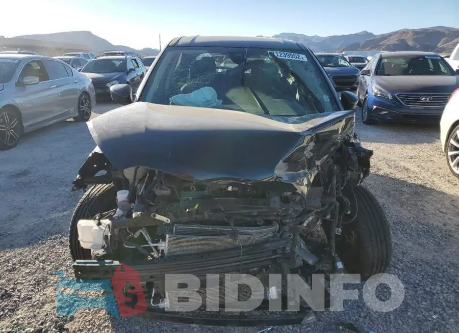3N1CP5BVXML503173 Photo# 5