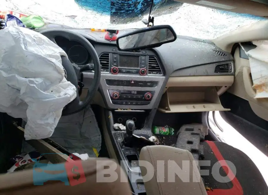 5NPE24AF8FH170886 Photo# 8