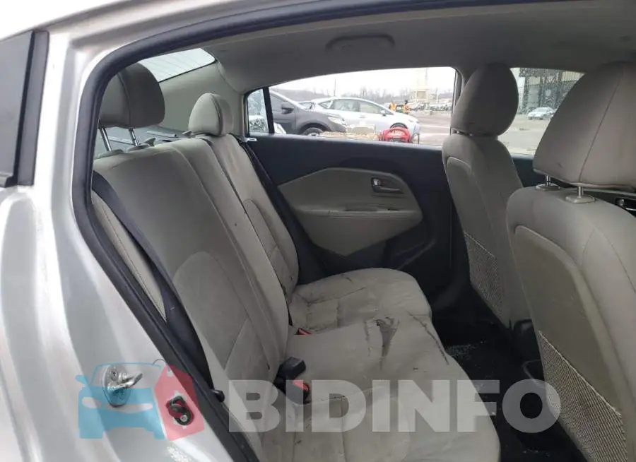 KNADM4A35G6560428 Photo# 10