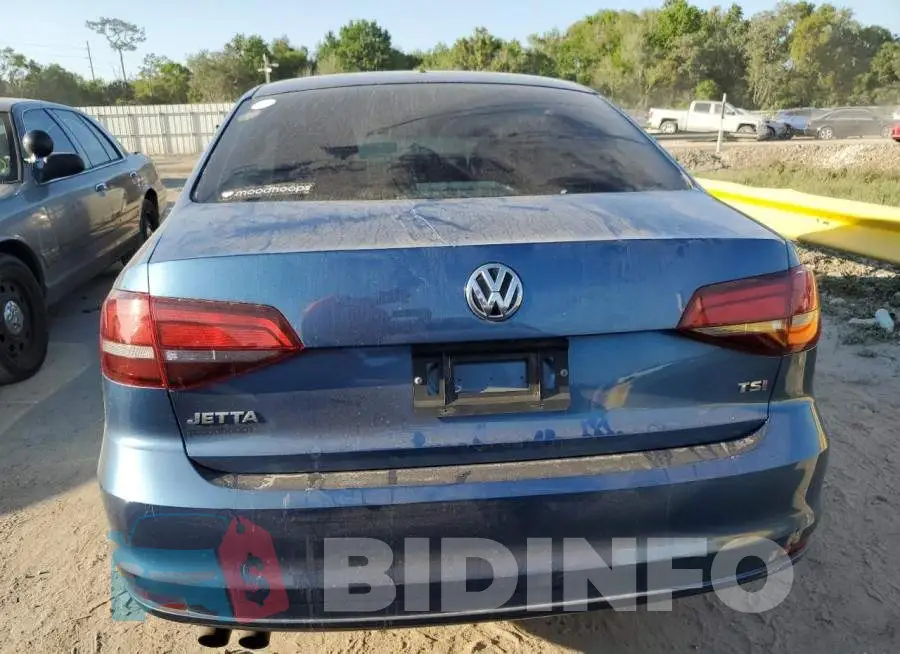 3VW2B7AJXHM244697 Photo# 6