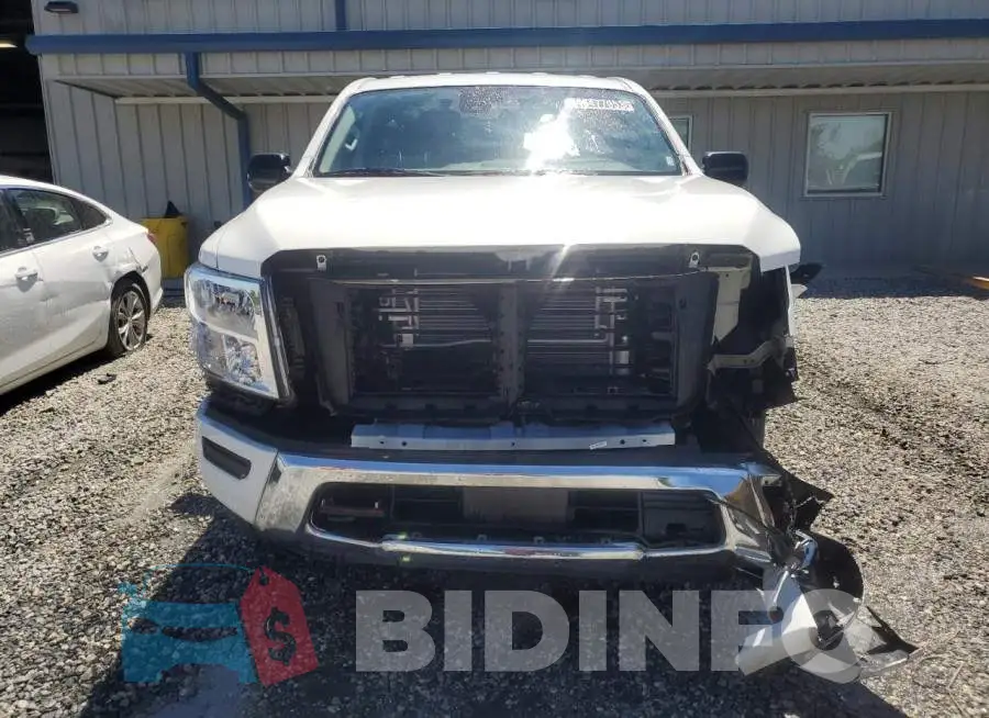 1N6AA1EC5NN105957 Photo# 5