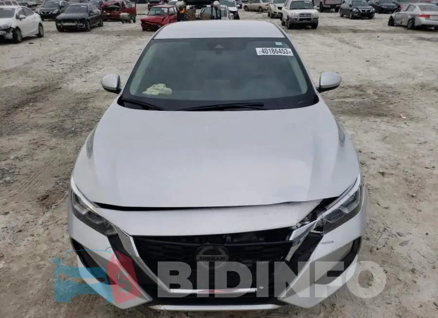 3N1AB8CV5NY305529 Photo# 5