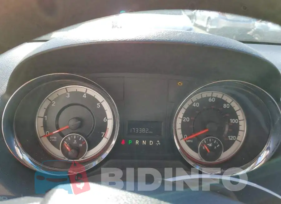 2C4RDGBGXGR227467 Photo# 9