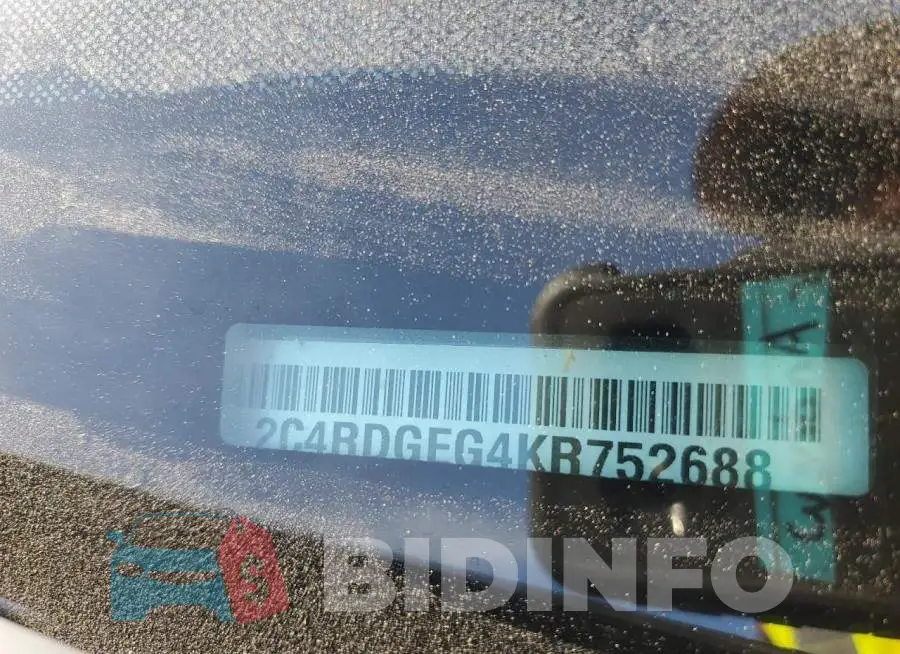2C4RDGEG4KR752688 Photo# 14