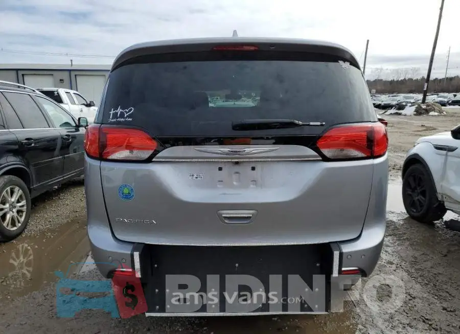 2C4RC1BG0LR131468 Photo# 6