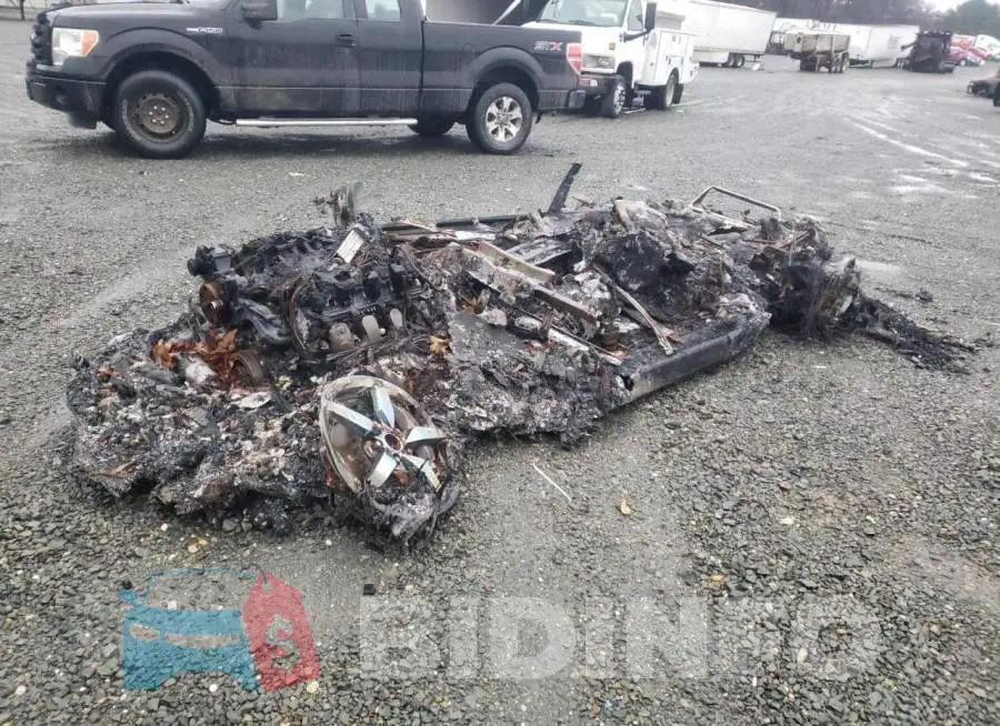 1G1YB2D76E5115723 Photo# 1