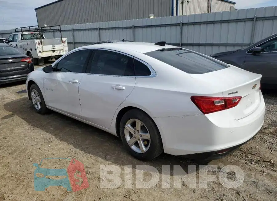 1G1ZC5ST8NF186256 Photo# 2