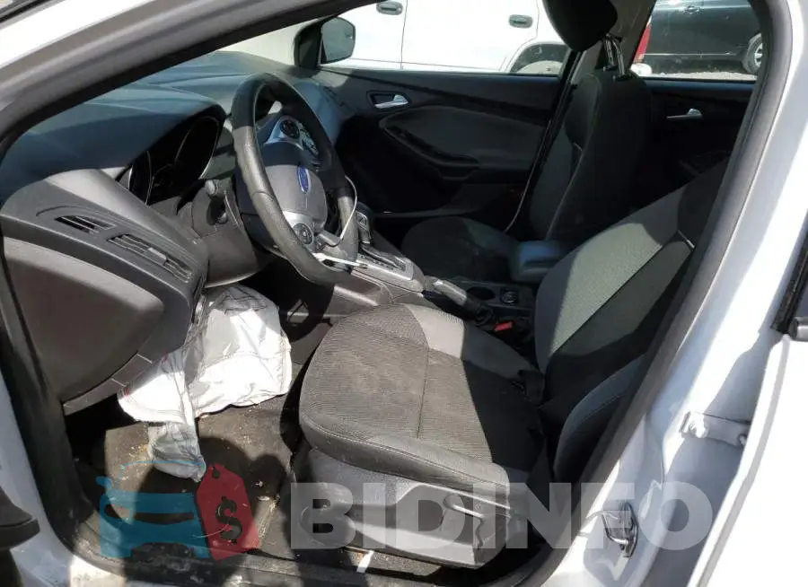 1FADP3F27EL223252 Photo# 7