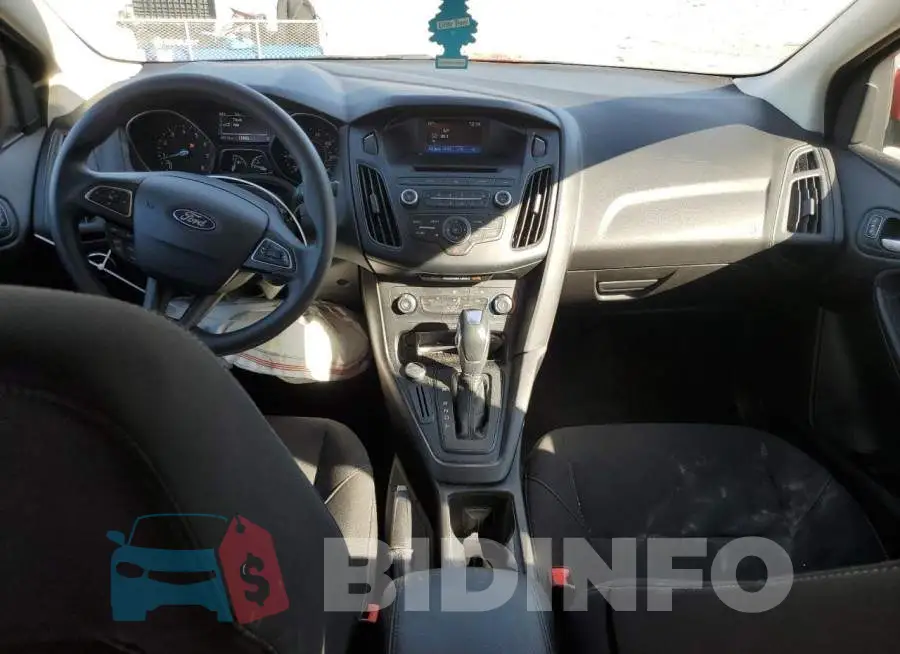 1FADP3F28GL228513 Photo# 8