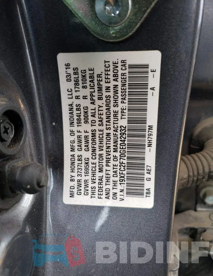 19XFC2F70GE042932 Photo# 12