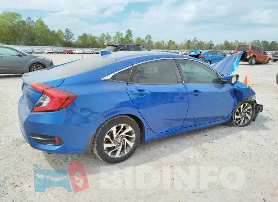 19XFC2F73HE038536 Photo# 3