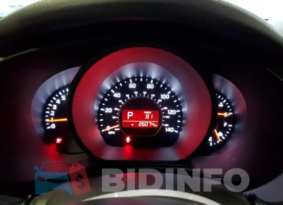 KNDJP3A51F7774074 Photo# 9