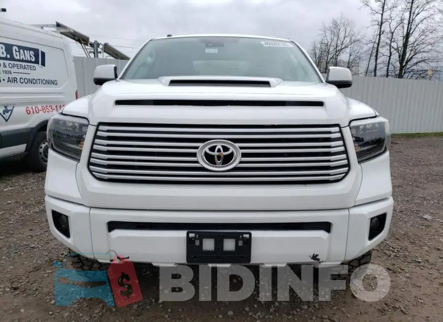 5TFDY5F19KX794143 Photo# 5