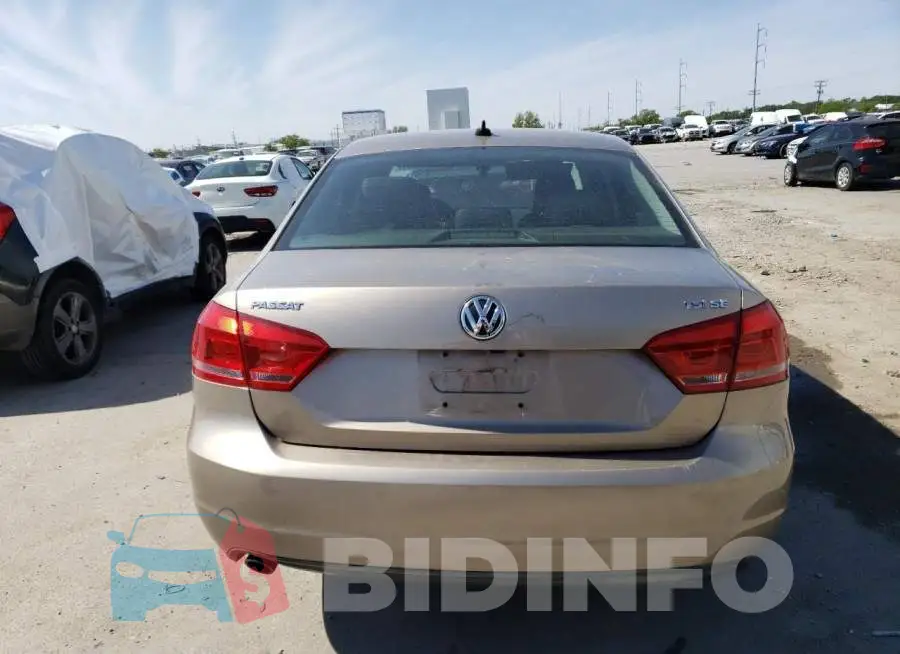 1VWBS7A33FC017528 Photo# 6