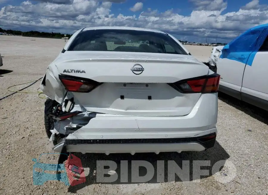 1N4BL4BV2PN315904 Photo# 6