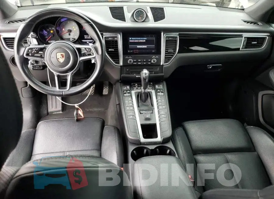 WP1AB2A5XHLB10468 Photo# 8