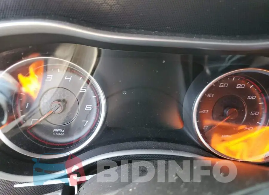 2C3CDXHG0FH765133 Photo# 9
